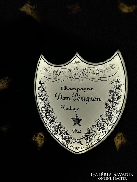 CHAMPAGNE CLUB - Dom Pérignon Champagne Címerpajzs – Háttérvilágításos reklámtábla