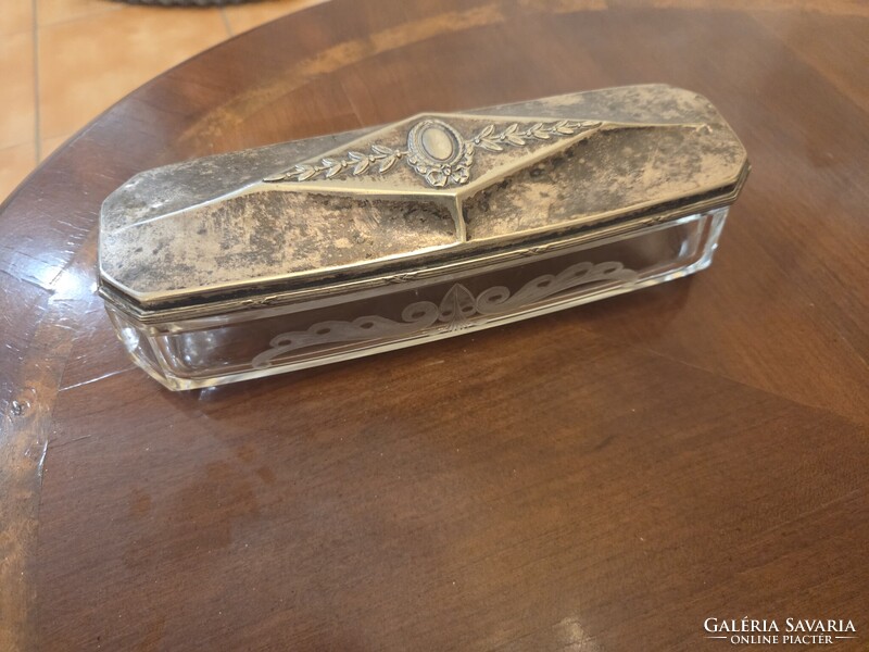 Ezüstözött Art Deco üveg bonbonier ékszertartó 22,5cm