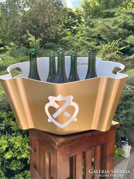 CHAMPAGNE CLUB - CHIVAS REGAL Arany Jégmedence és Jégkockatartó Szett – Kerti és Vízparti Bárkellék