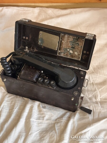 TBK-67 hordozható katonai tábori telefon – kurblis, retro militaria, gyűjtői darab