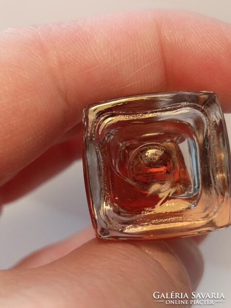 Giorgio Armani :Sí :olasz mini parfüm 7 ml
