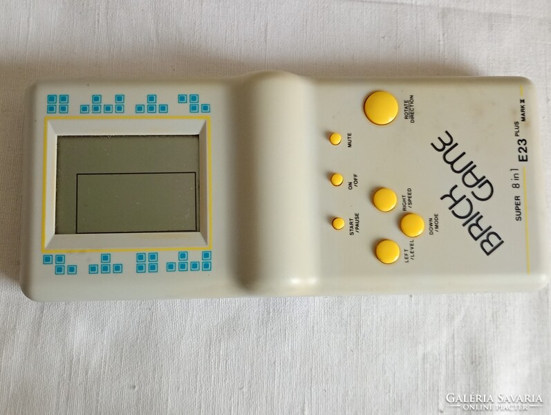 Tetrisz klasszikus Brick Game hordozható elektronikus játék Super 8 in 1 retro működik