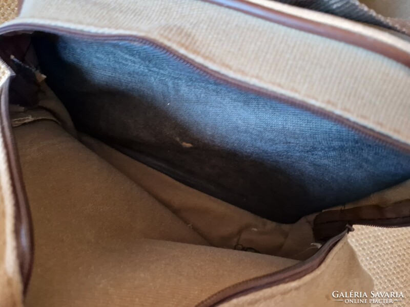 Ritka Vintage Camel Travel Bags utazótáska, újszerű, hímzett logós (90-es évekből) mérete 60x30x30cm