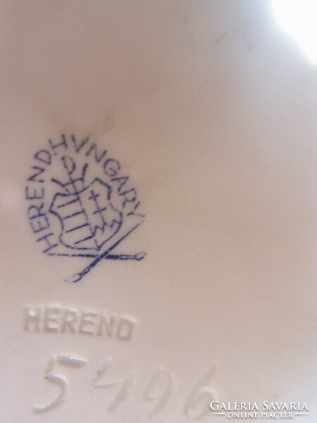 Herendi jelzett I o. 2 db. hibátlan porcelán Táncoló juhász, betyár