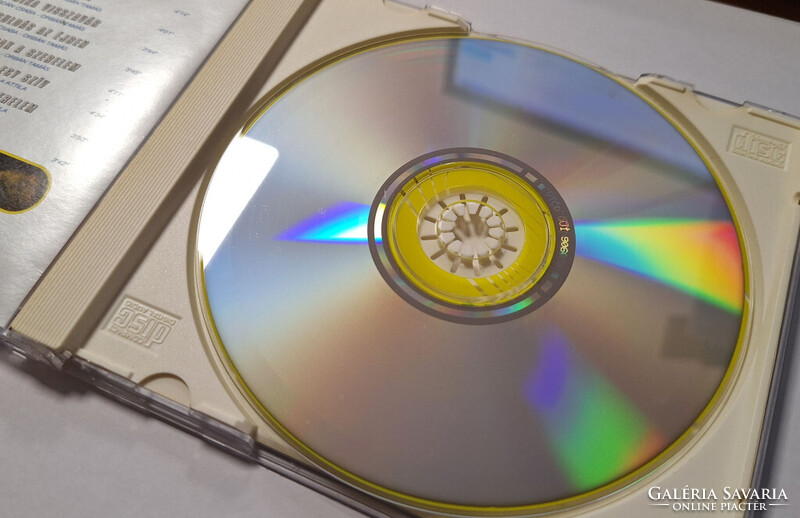 Szandi Bumeráng party zenei CD lemez, dedikált Biem/Artisjus 1996