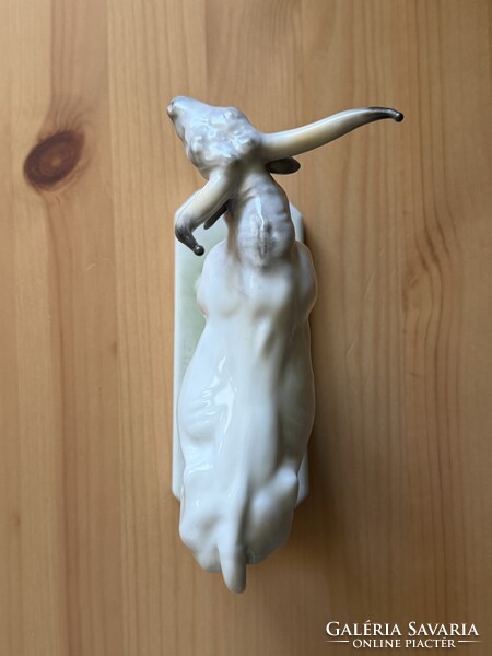 Herendi szürkemarha porcelán figura Báró Lipthay Mária, Magyar bika