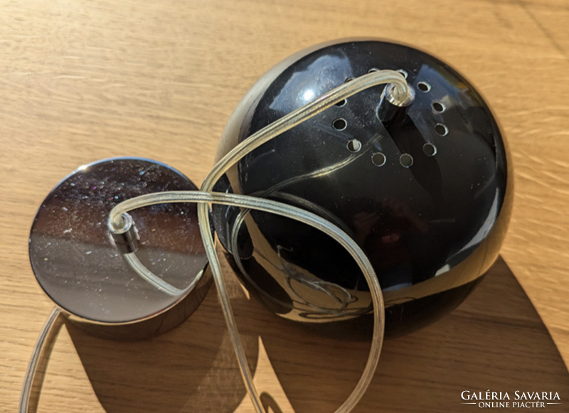 Kisméretű dán retro gömblámpa(18 cm) fekete színű, króm baldachinnal / Skandináv minimalizmus