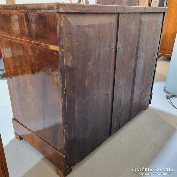 Biedermeier írókomód, trümo szekrény
