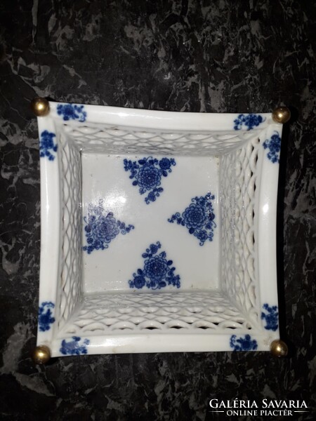 Reichenbach - Wallendorf porcelán kínáló.