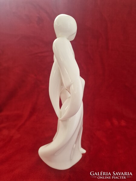 Royal Doulton - "Szerelmesek" porcelán szobor, 32cm, hibátlan, pároknak, házasoknak szuper ajándék!