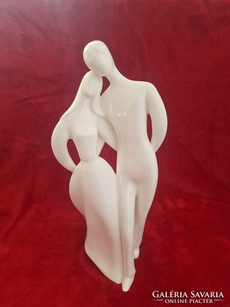 Royal Doulton - "Szerelmesek" porcelán szobor, 32cm, hibátlan, pároknak, házasoknak szuper ajándék!