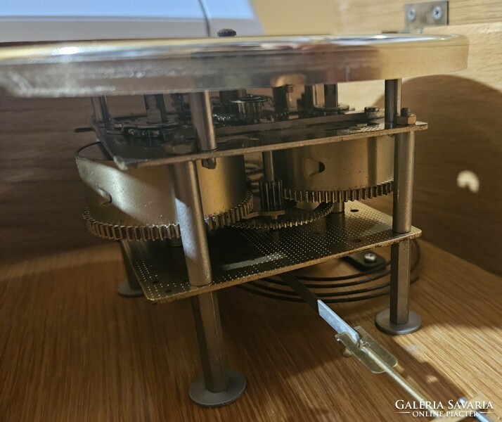 Hermle mechanikus falióra
