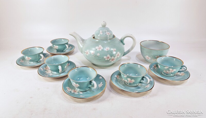 BAKOS ÉVA JELZÉSSEL, KÉZZEL FESTETT PORCELÁN TEÁS KÉSZLET HERENDI CSÉSZÉKKEL, HIBÁTLAN (A054)