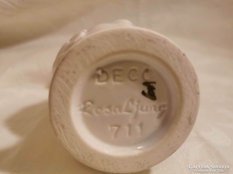 Rosa L Jung női fej váza