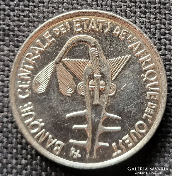 Nyugat afrikai államok 100 frank 2004 (BN29)