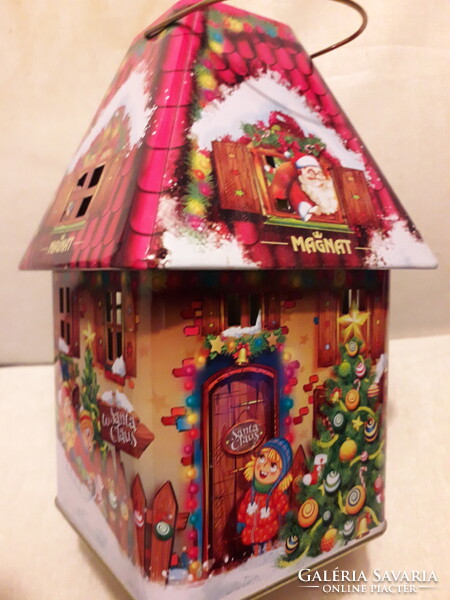Magnat latern colorful red metal lantern candle holder 18x10x10cm.New