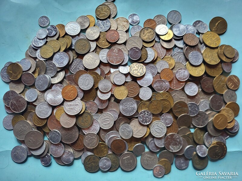 Szlovák, Cseh, Szlovén. Csehszlovák érem, 1,2 kg, kb 400 db