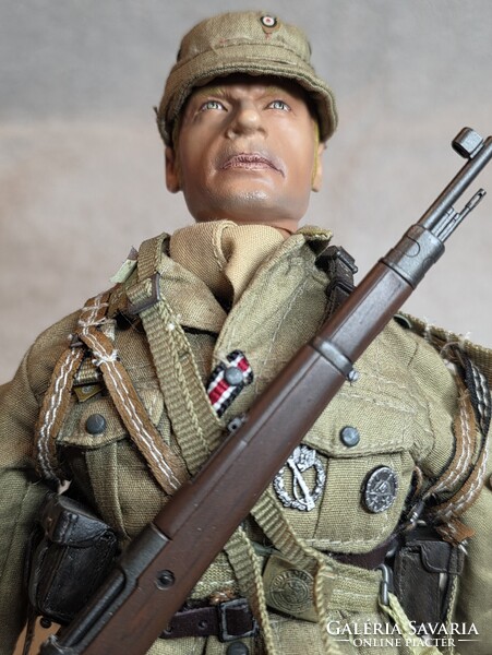 II. világháborús német Afrika Korps figura