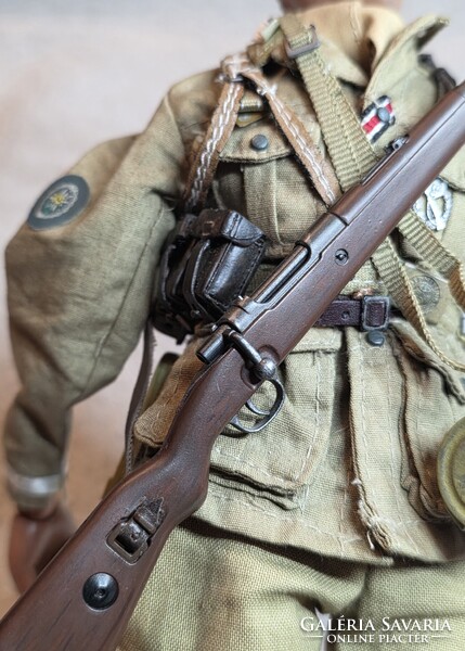 II. világháborús német Afrika Korps figura