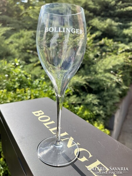 CHAMPAGNE CLUB - Bollinger Magnum Fadobozos Ajándékszett 8 db Pezsgőkóstoló Pohárral (16 cl)