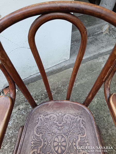 Bécsi Thonet Karosszék -szobai toalett
