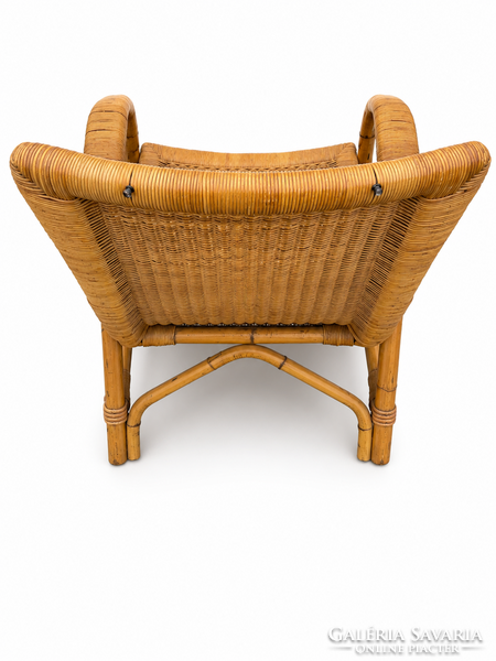 Ritka vintage ARCO lounge fotel – természetes rattan, organikus forma