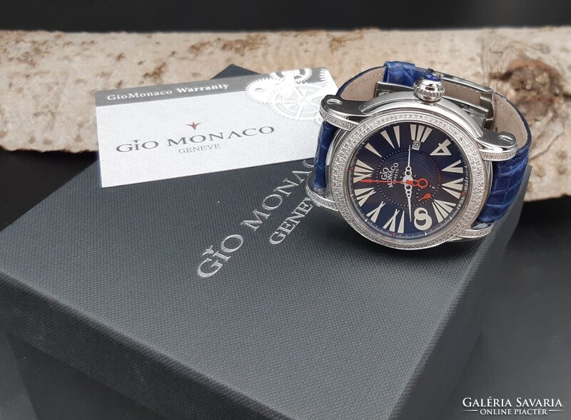 Gio Monaco Galileo Diamonds egy nagyon különleges és gyönyörű automata óra Svájcból
