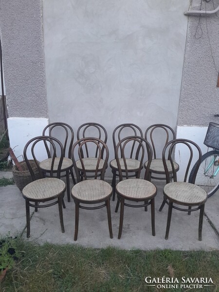 Tonett thonet tonet jellegű régi hajlított székek