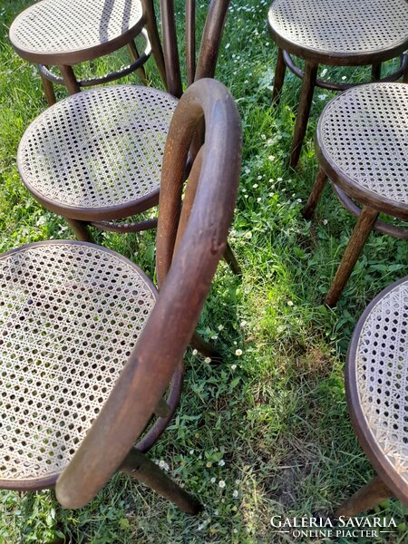 Tonett thonet tonet jellegű régi hajlított székek