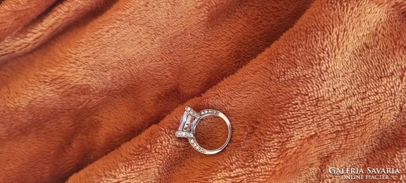Eladó 925 sterling ezüst gyűrű nagy swarovski kővel