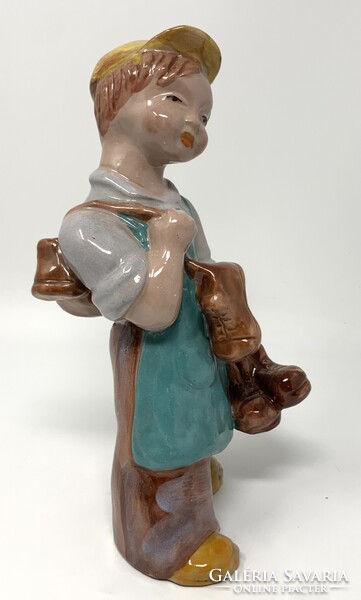 H. Ráhmer Mária (1911-1998) suszterinas mázas kerámia figura (24cm) RZ