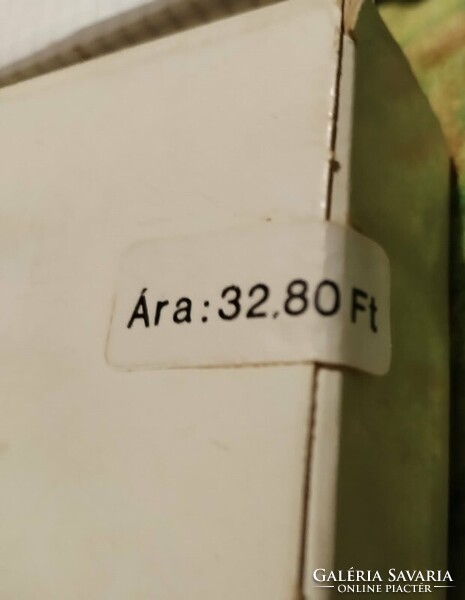 DOBOZÁBAN 3 DB RETRÓ AMÓ SZAPPAN
