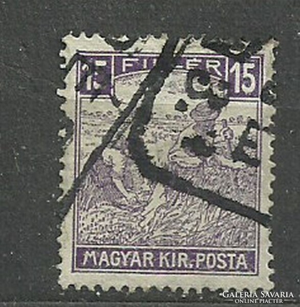 Arató 15 f