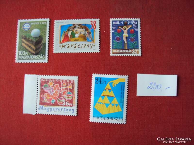 Magyar postatiszta bélyegek blokkok névértéken eladók-Sz-11