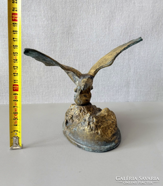 Antik nehéz bronz Turul / sas szobor (Horthy-kor, irredenta asztali dísz) – 1766 g