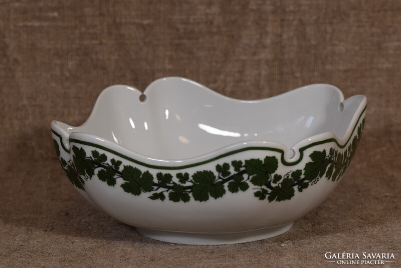 Meissen XL Porcelán salátástál gyümölcsös tál Szőlőinda Míves díszítés Meissen Németország