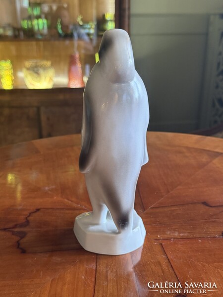 Nagy méretű Hollóházi porcelán pingvin figura 101-01