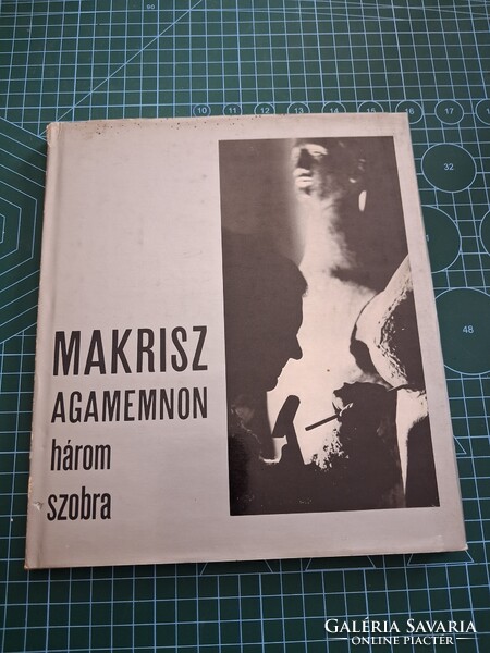 Makrisz Agamemnon három szobra - 2112