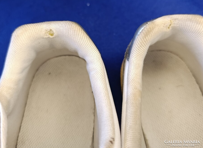 Vietnámba készült Nike Court Majestic bőr ( klasszikus, teniszcipő inspirálta utcai modell) 40 méret