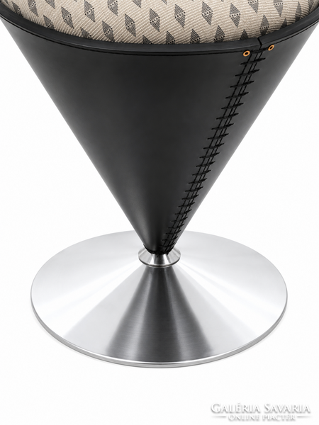 Verner Panton Vitra Cone Chair Polythema limitált kiadású design fotel számozott példány (No. 00191)