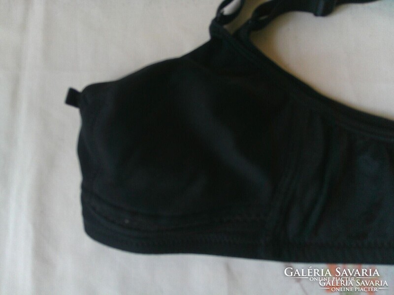 MARKS & SPENCER fekete melltartó ( UK 34B )
