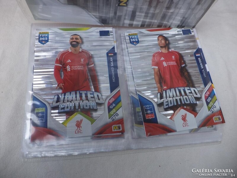 Fifa 365 Adrenalyn XXL 2026 album 13 kártyával (7121)