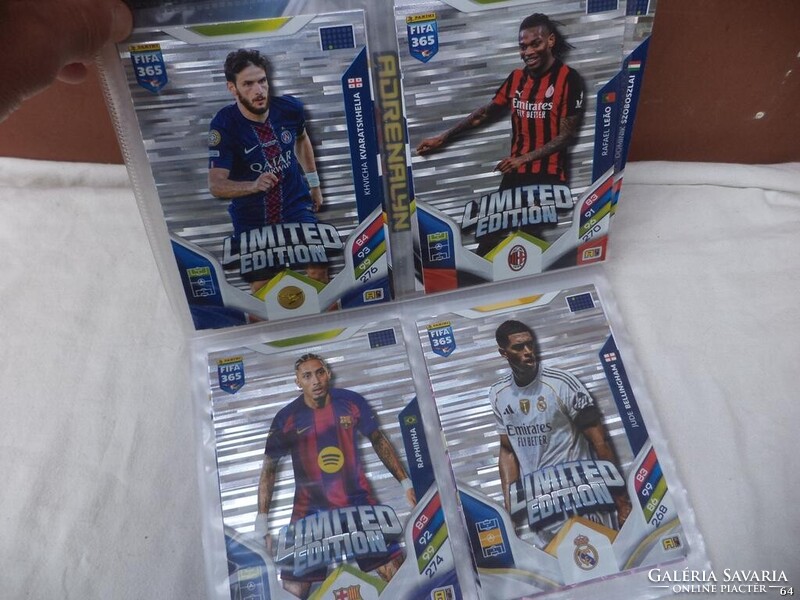 Fifa 365 Adrenalyn XXL 2026 album 13 kártyával (7121)
