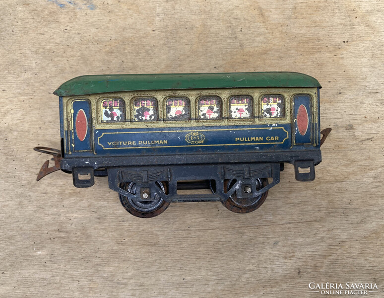 Hornby vagy Meccano modellvasút bádog személykocsi (zöld)