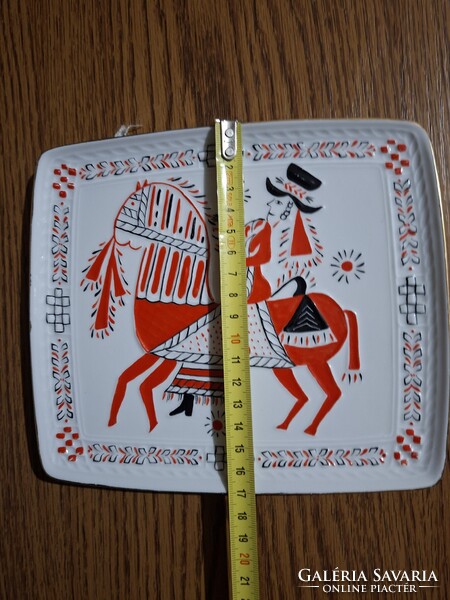 Hollóházi porcelán vadász jelenetes, lovas falidísz, falitányér. 19,6 cm. Hibátlan. Jelzett