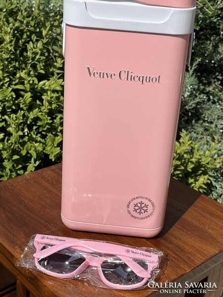 CHAMPAGNE CLUB - Veuve Clicquot Rosé Metal Cooler szett party napszemüveggel és Rosé pezsgővel