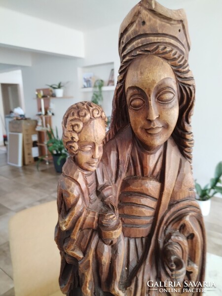 Mária a Kisjézussal kézzel faragott fa szobor, falidísz nagy méret (75 cm)