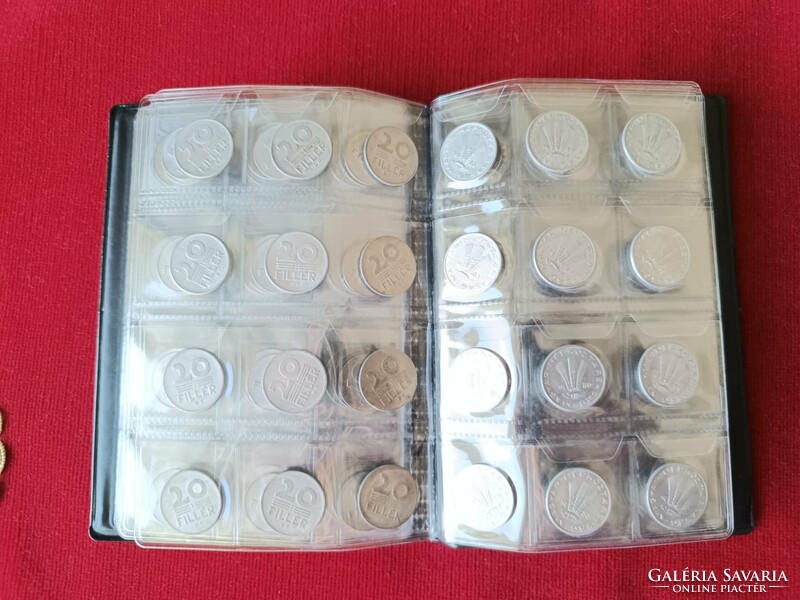 120 db retro magyar fillér 1980 - 89 gyűjtemény 10-20-50 filléresek érmetartó albumban egyben