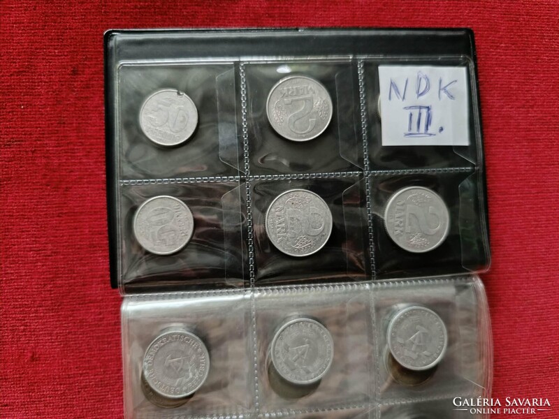 60 db Kelet-Német NDK III Német Lot Márk Márkák Pfenning érmetartó albumban egyben eladó Gyűjtemény