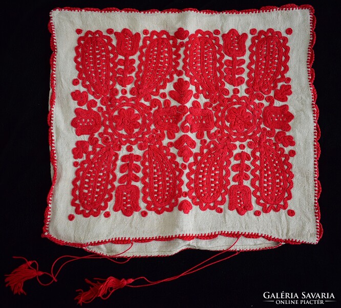 Hímzett vászon erdélyi írásos kézimunka párna huzat díszpárna minta  51x45 cm kalotaszegi